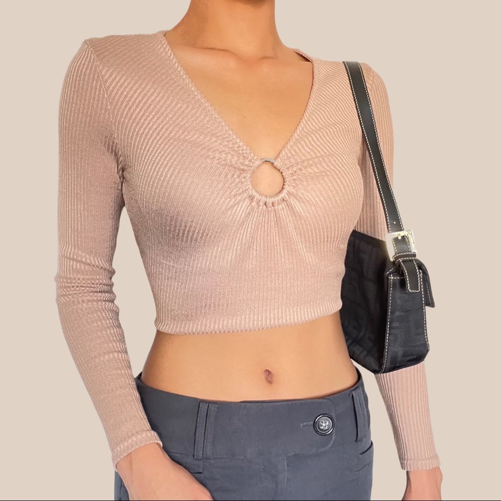 🤎Ribbed Brown long sleeve blouse, O-ring detail 🤎